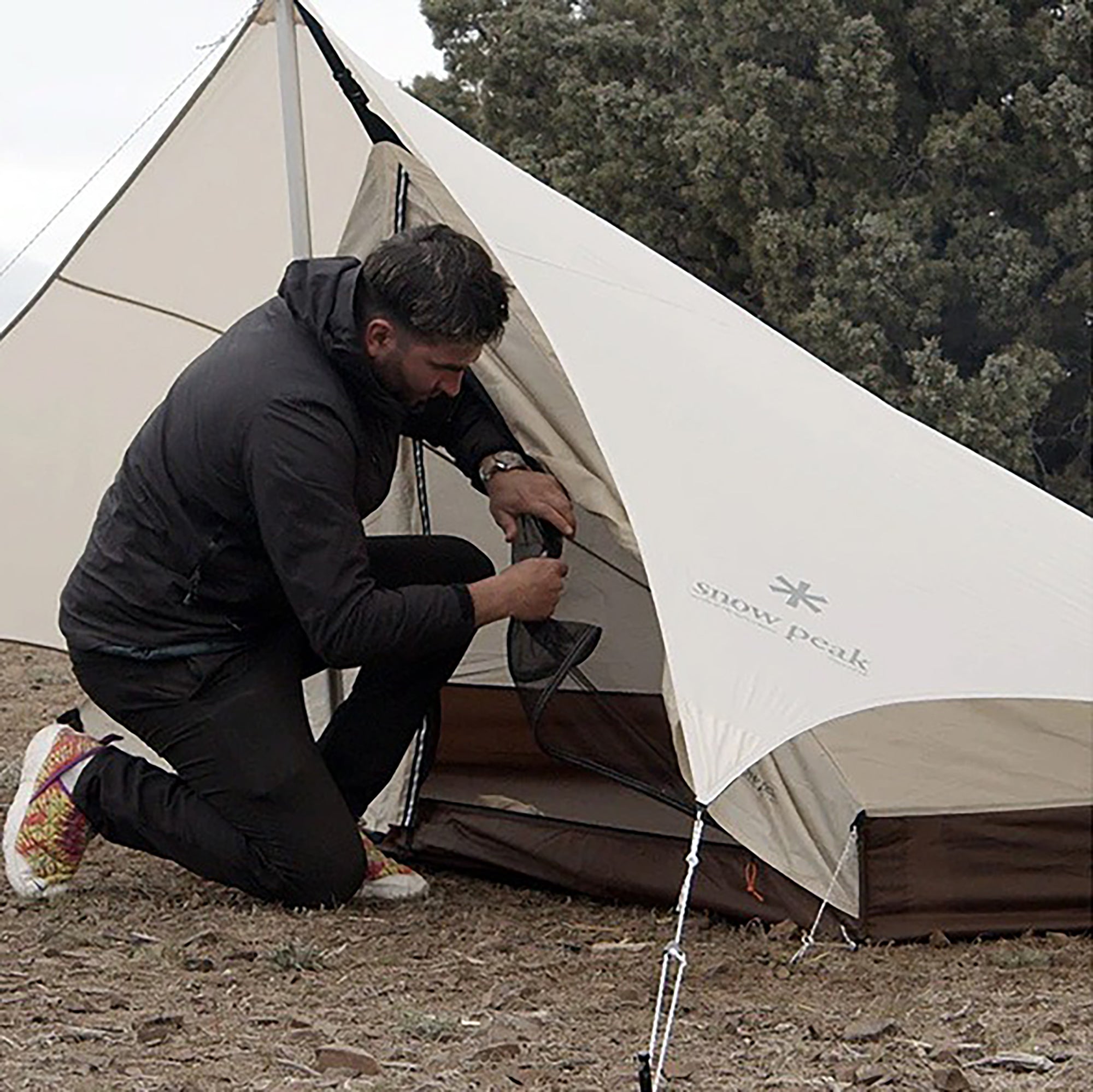 Penta Tarp in Ivory