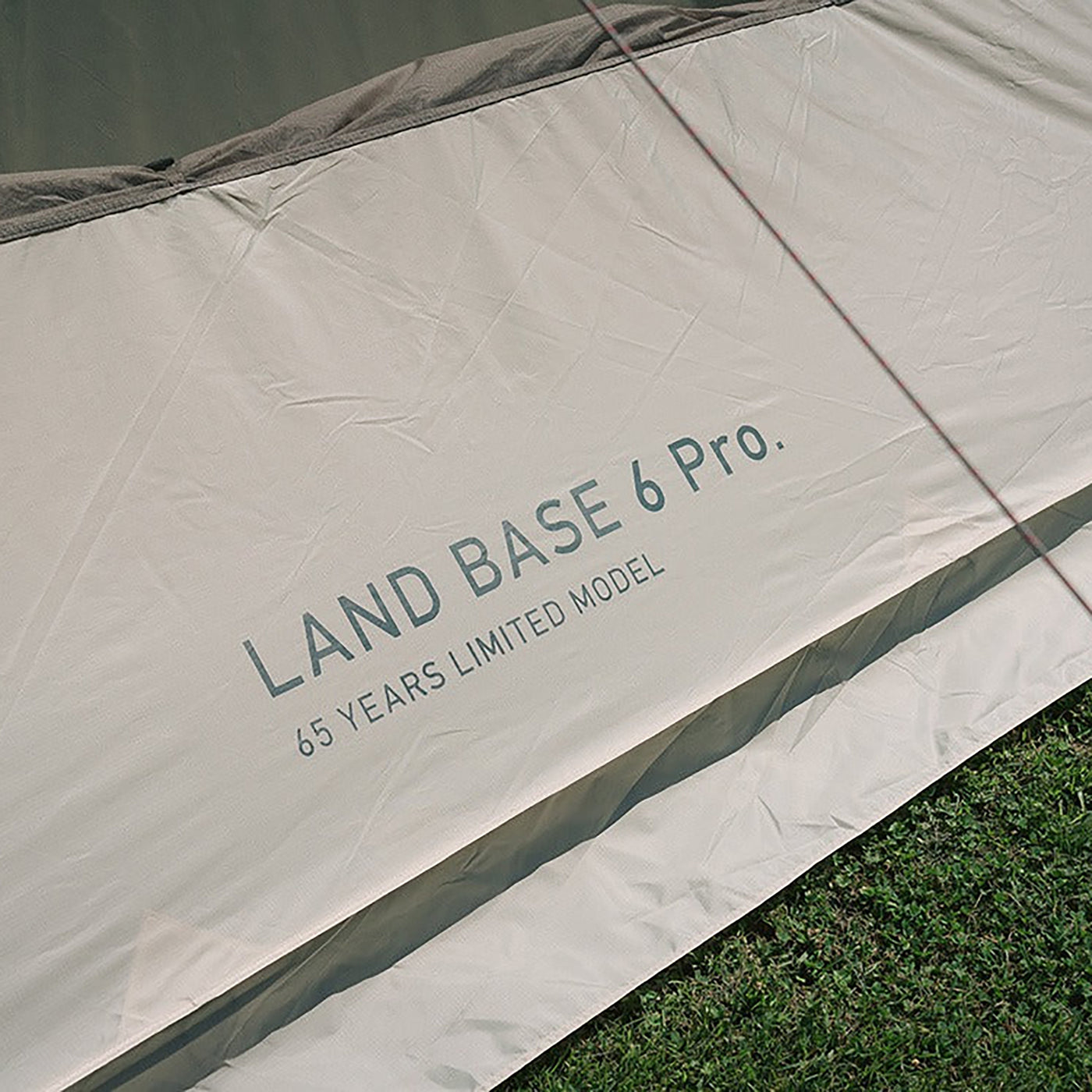 65th Anniversary Land Base 6 Pro. in Ivory   - Snow Peak UK