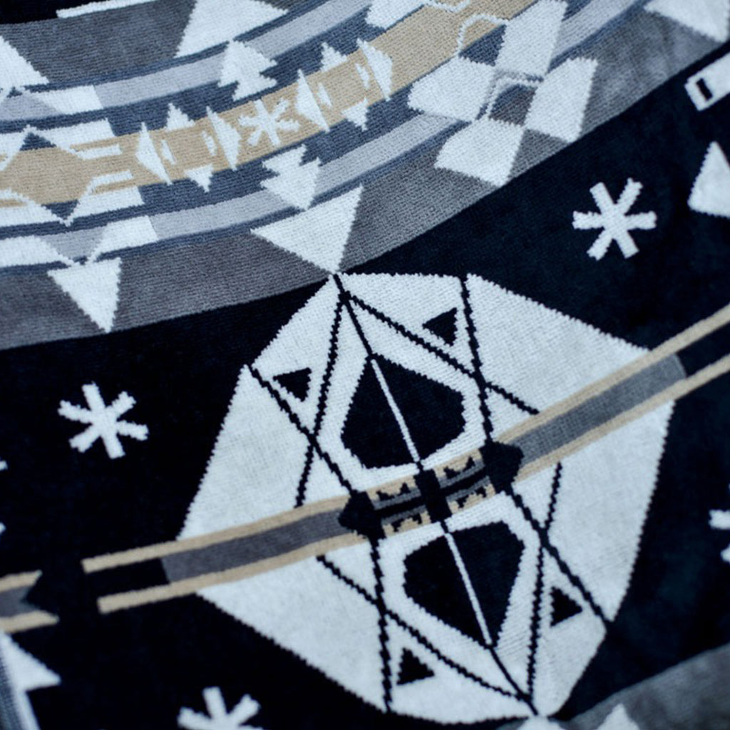 SP × Pendleton Towel Blanket   - Snow Peak UK